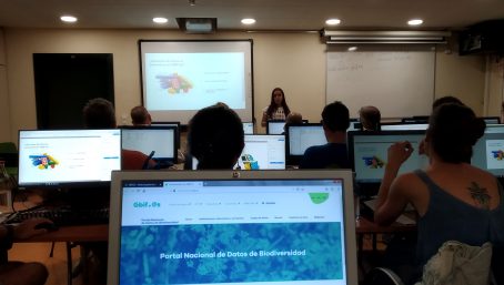 Preparación de registros de presencia: cómo hacer búsquedas y descargar datos de biodiversidad desde los portales de GBIF - Katia Cezón (GBIF.ES)