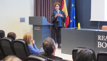 Montserrat de la Fuente en la Jornada GBIF.es 2023